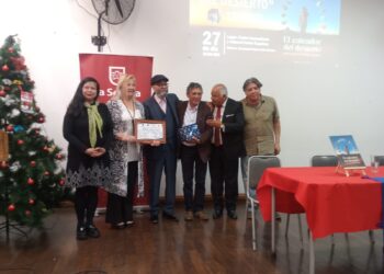 SE OTORGÓ PREMIO LUISA KNEER AL HISTORIADOR ALEJANDRO ARACENA SIARES